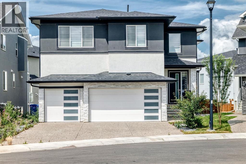 215 Kinniburgh Place - 1