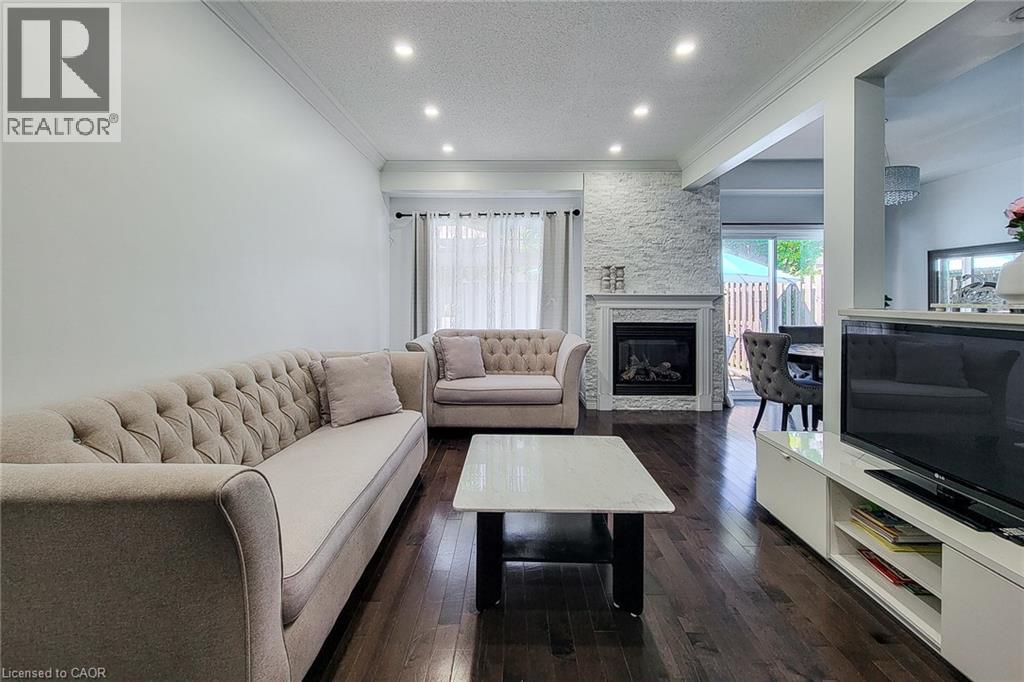 #2 232 STONEHENGE Drive - 15
