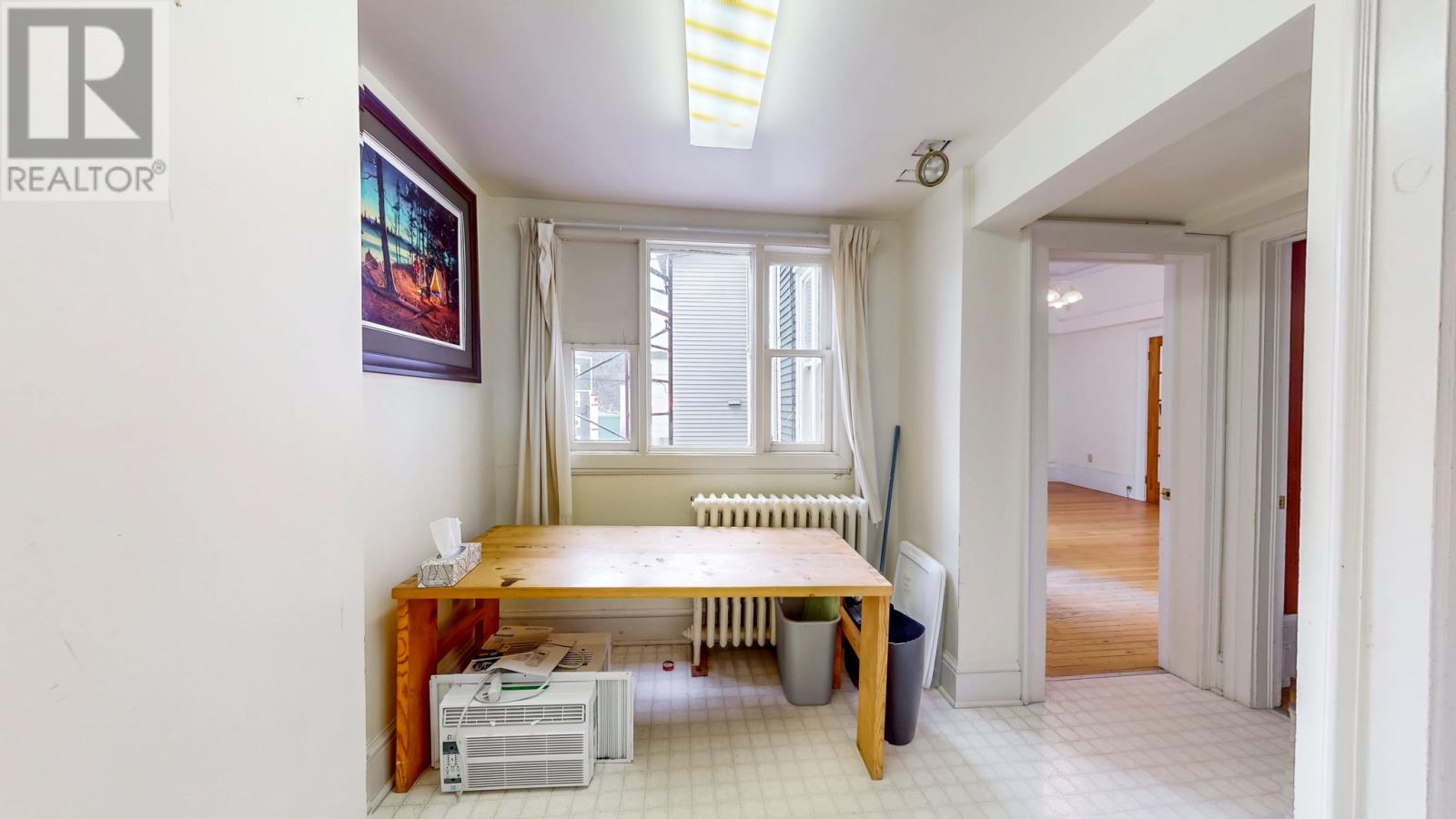 28 COCHRANE Street - 22
