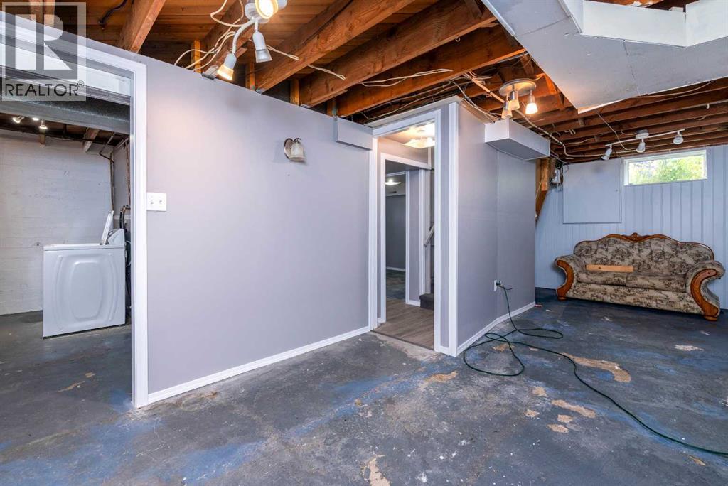 5101 55 Street - 13
