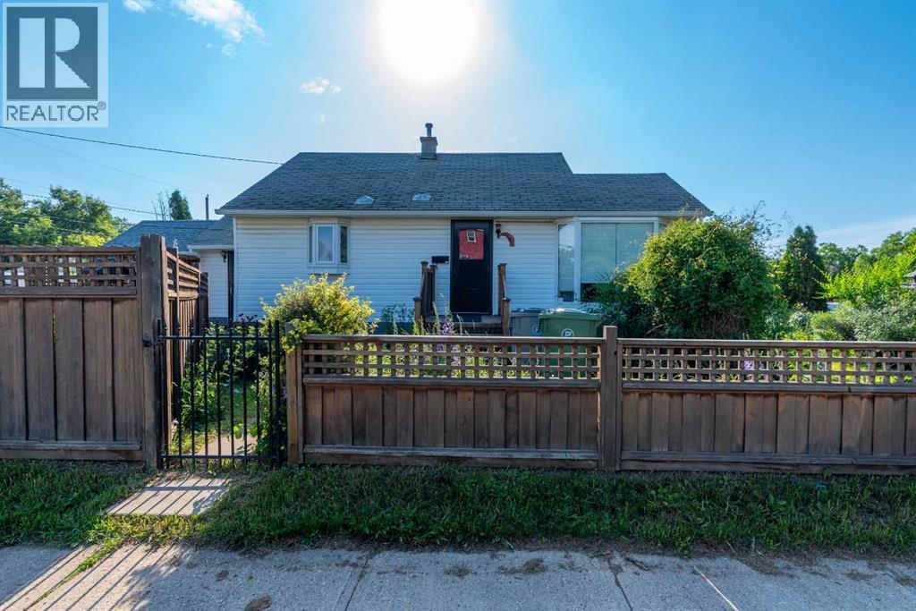5101 55 Street - 23