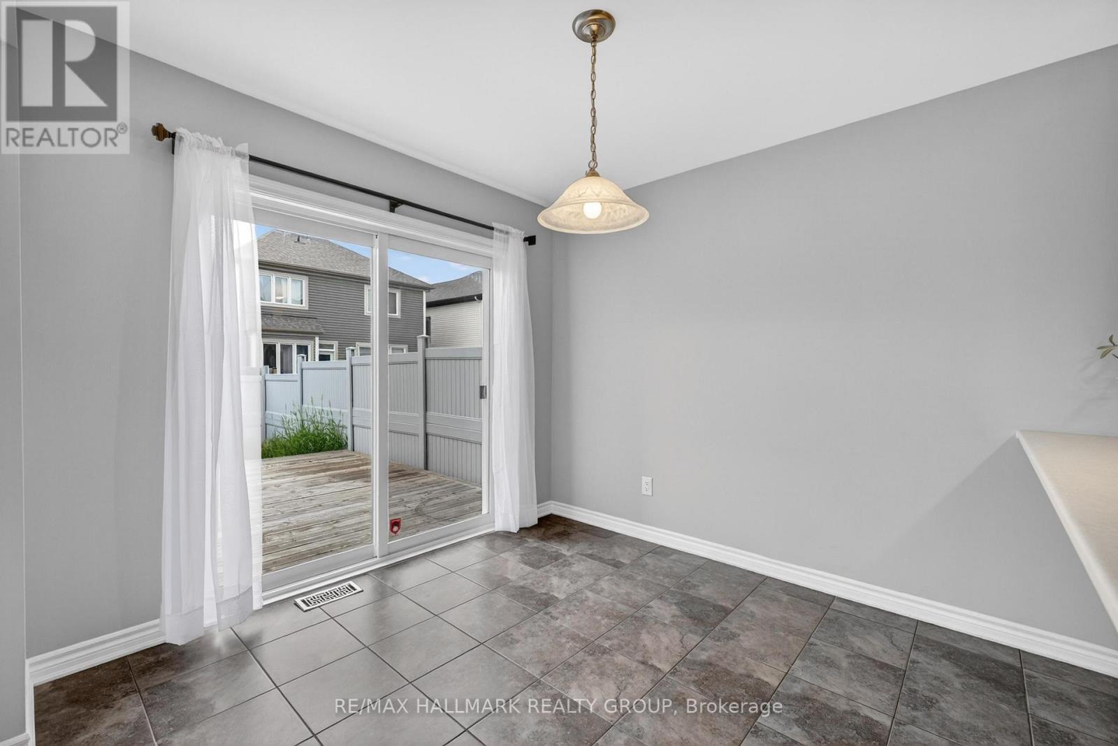 81 SWITCH GRASS CRESCENT - 13