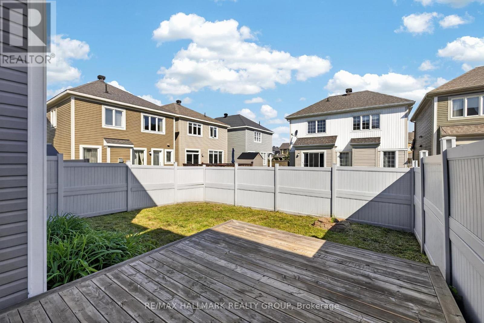 81 SWITCH GRASS CRESCENT - 25