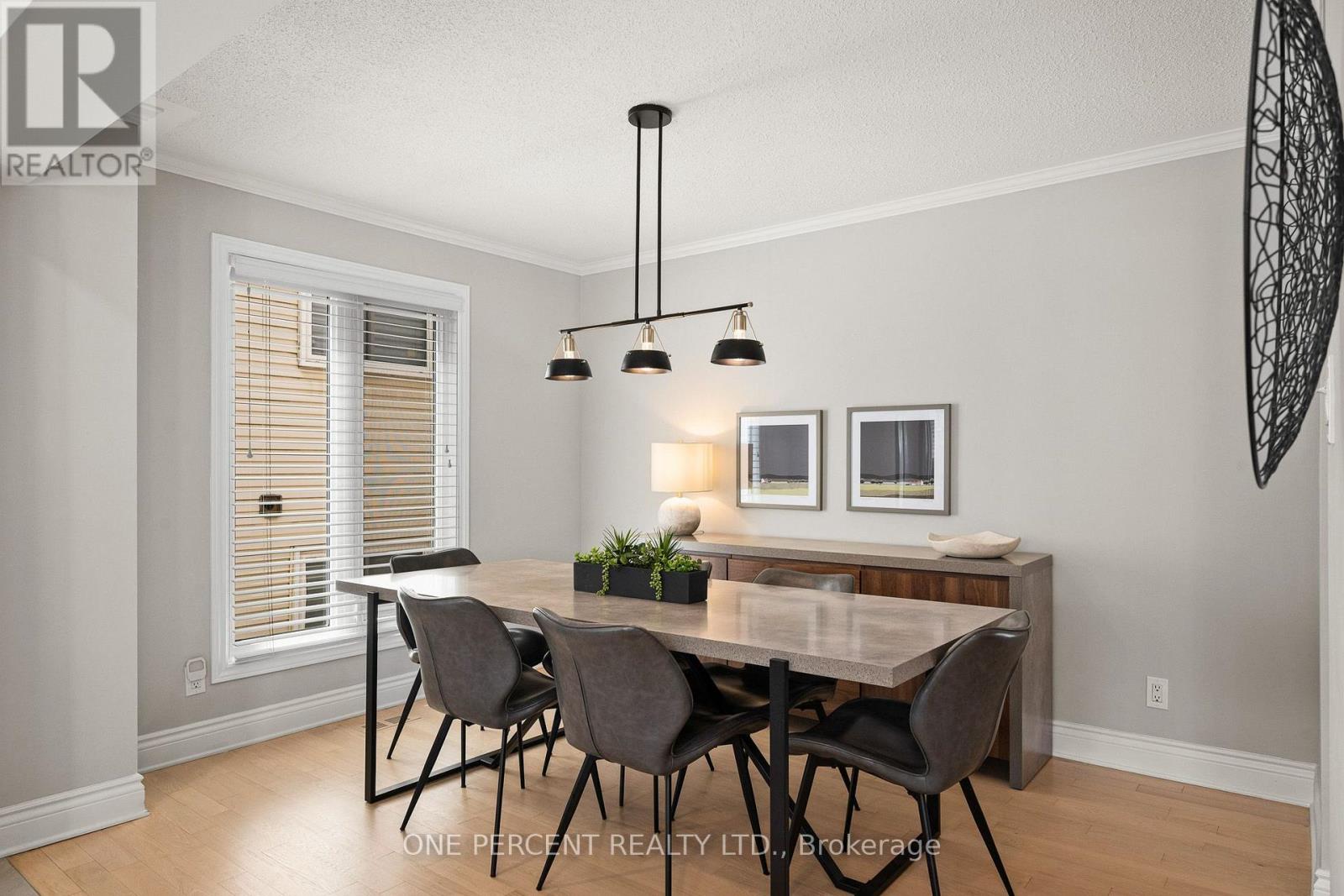 1568 SUNVIEW DRIVE - Image 18