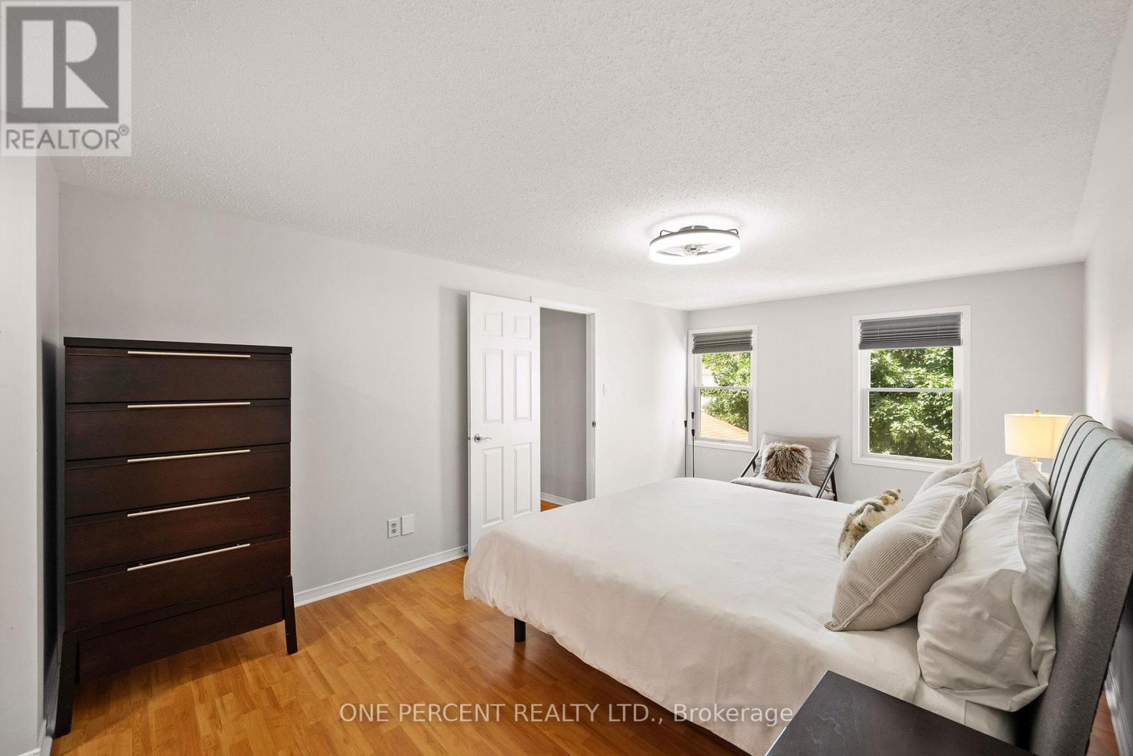 1568 SUNVIEW DRIVE - Image 25