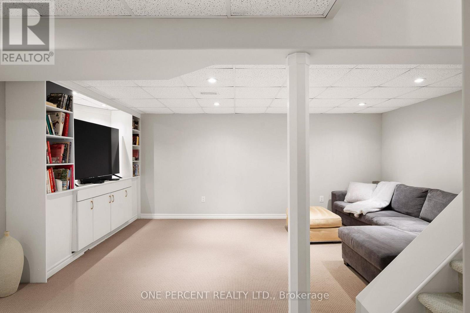 1568 SUNVIEW DRIVE - Image 34