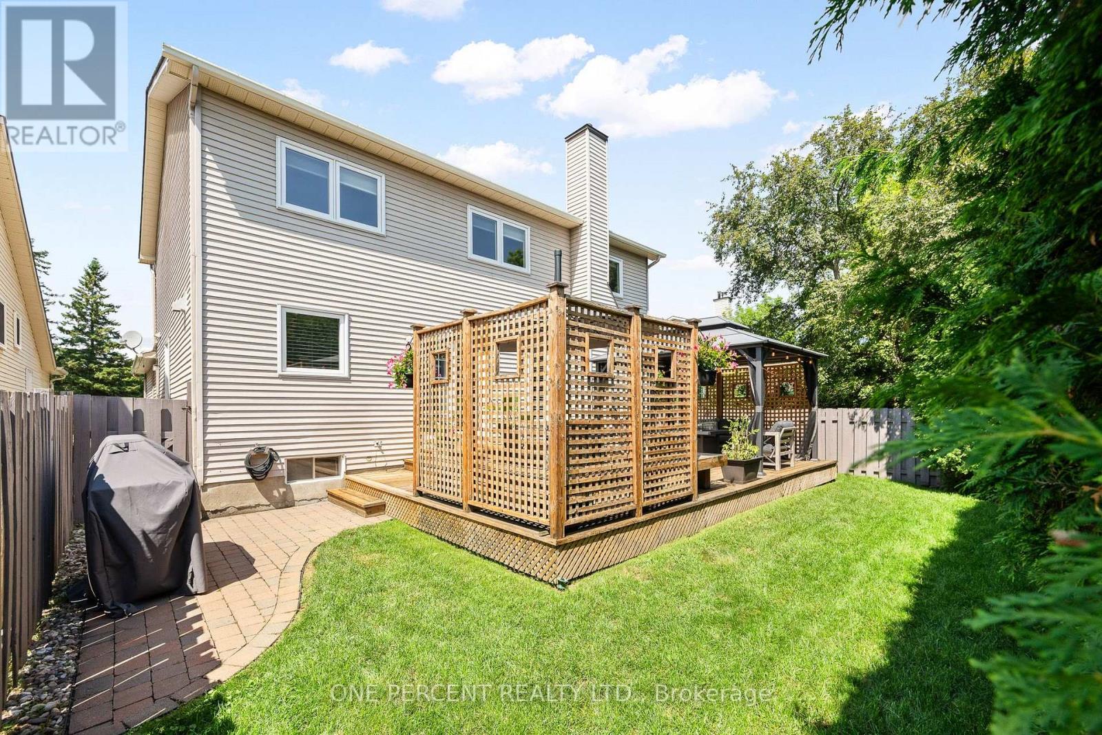 1568 SUNVIEW DRIVE - Image 37