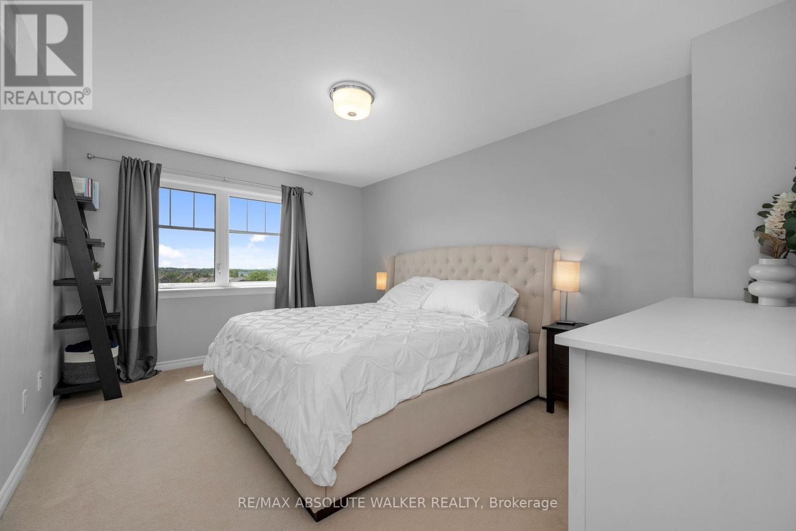 699 CARTOGRAPHE STREET - 22