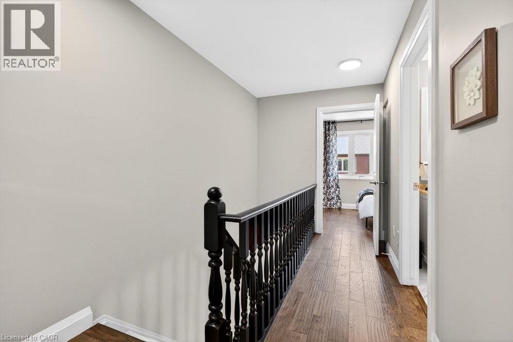 #409 895 MAPLE Avenue - 18