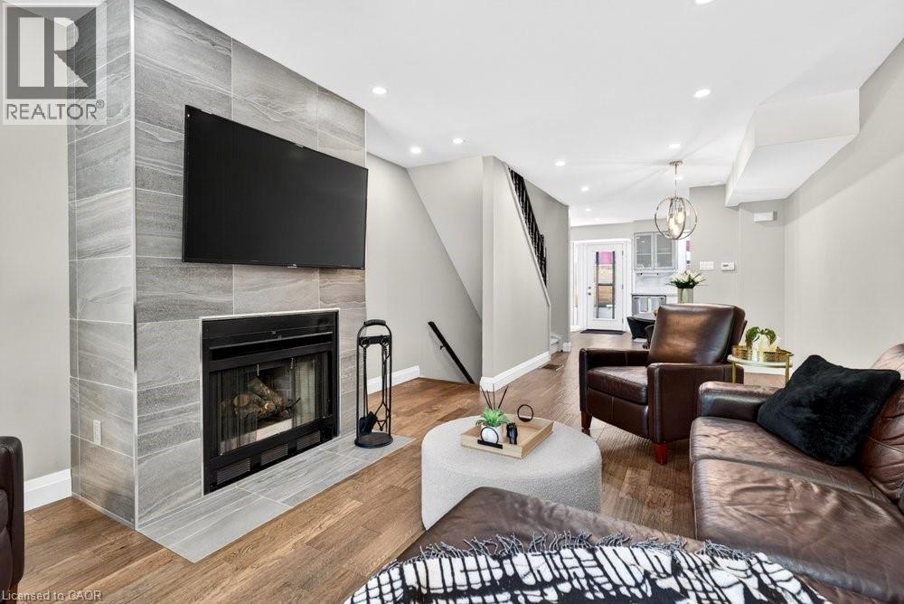 #409 895 MAPLE Avenue - 8