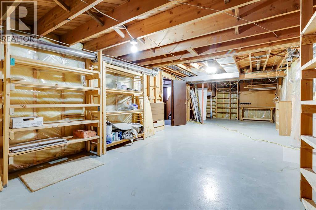 3394 Breton Close NW - 28