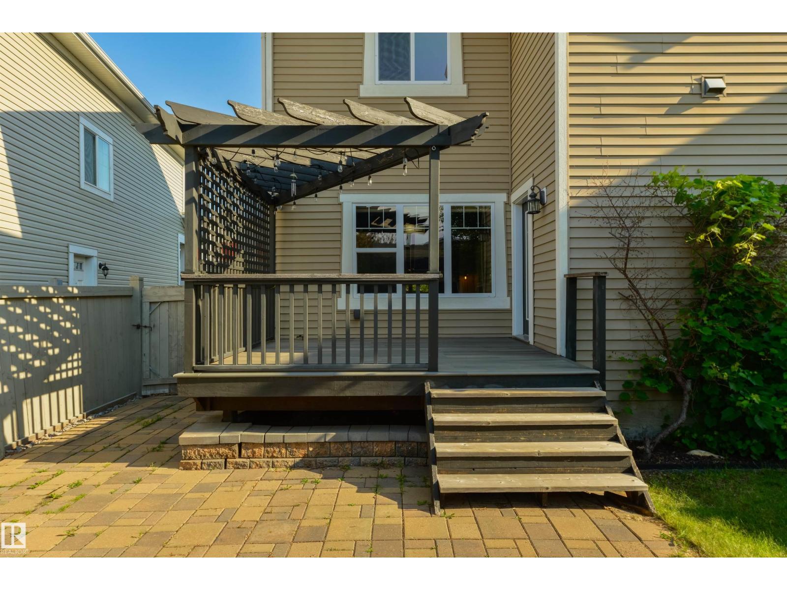 1607 KERR RD NW - 15