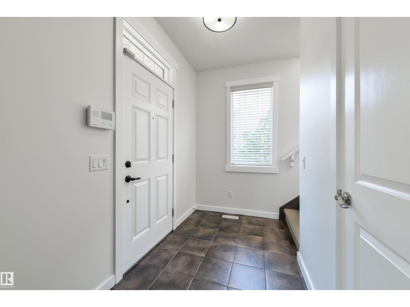 1607 KERR RD NW - 3