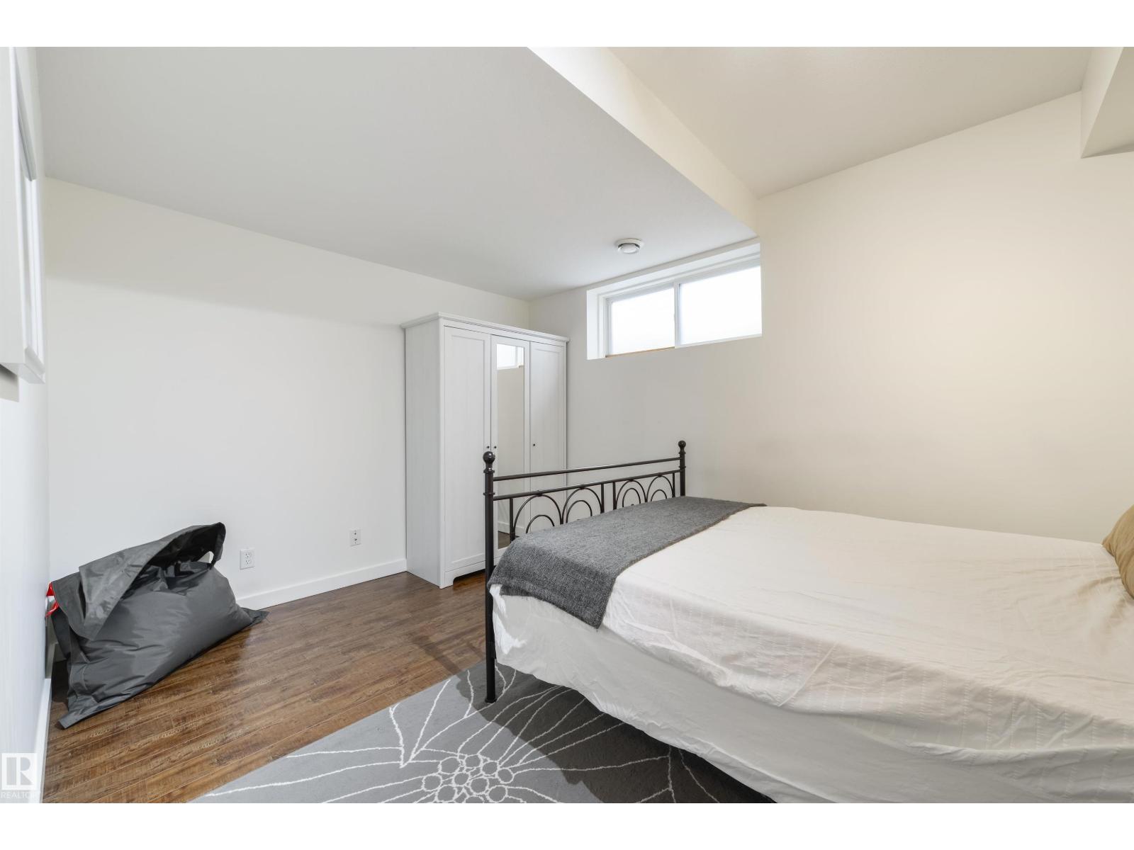 1607 KERR RD NW - 41