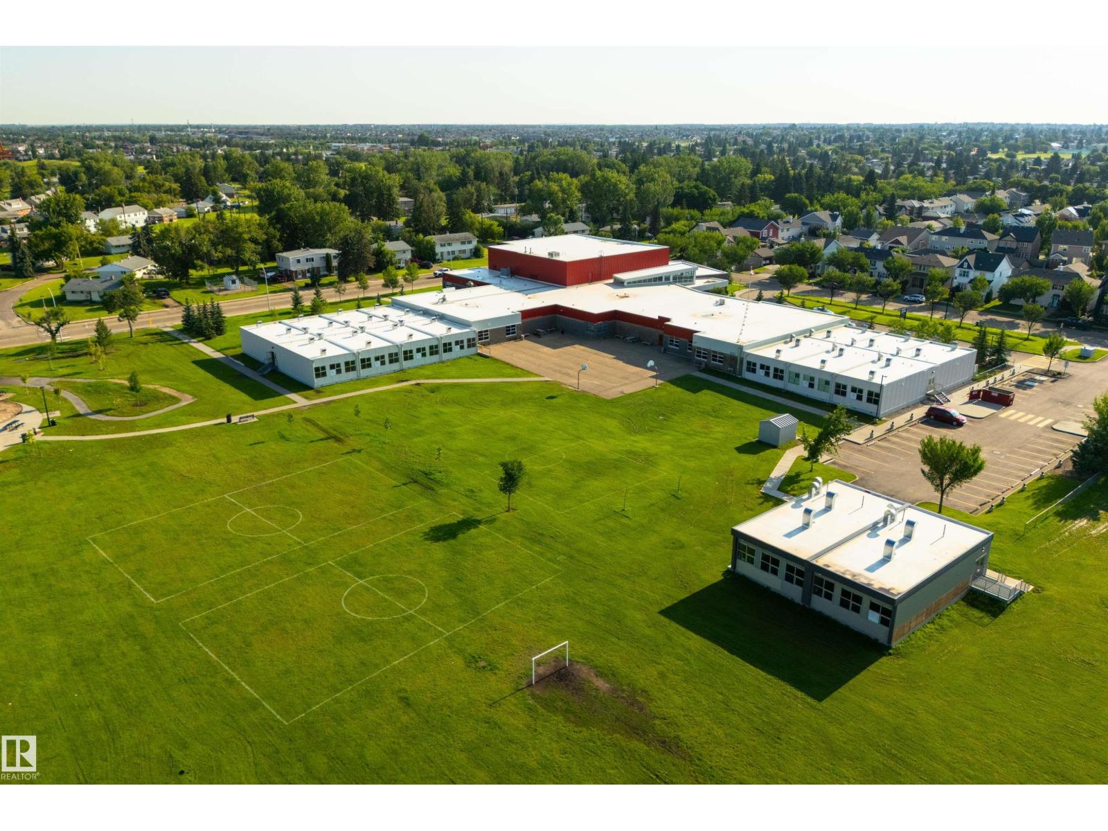1607 KERR RD NW - 53