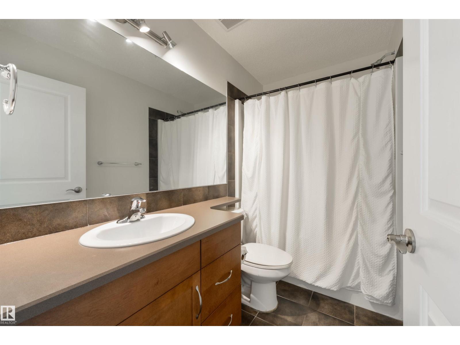 1607 KERR RD NW - 22