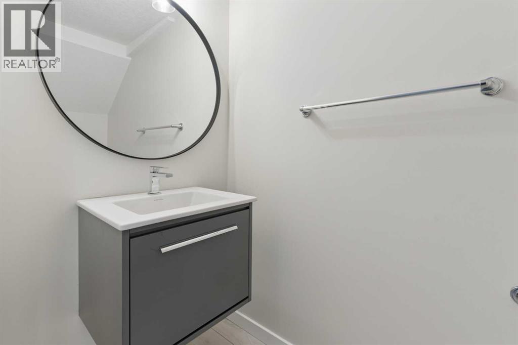 469 Cranbrook Square SE - 11