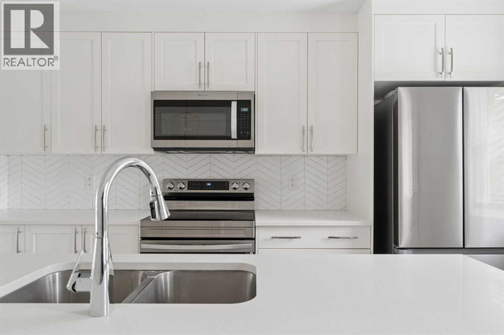 469 Cranbrook Square SE - 8