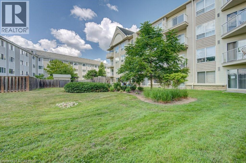#104 8 HARRIS Street - 36
