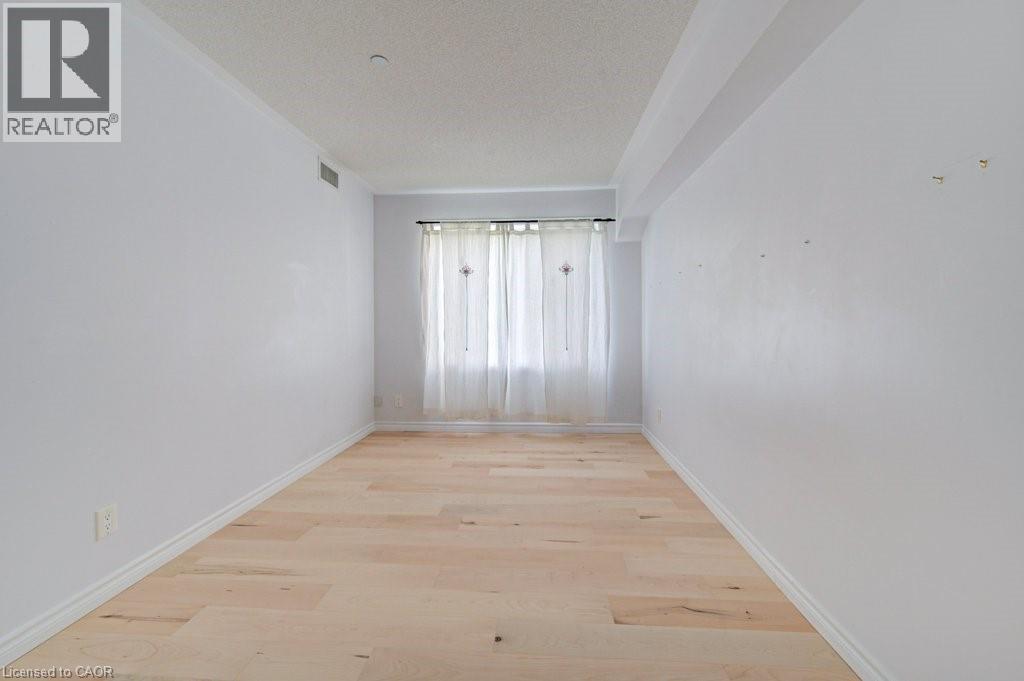 #104 8 HARRIS Street - 27