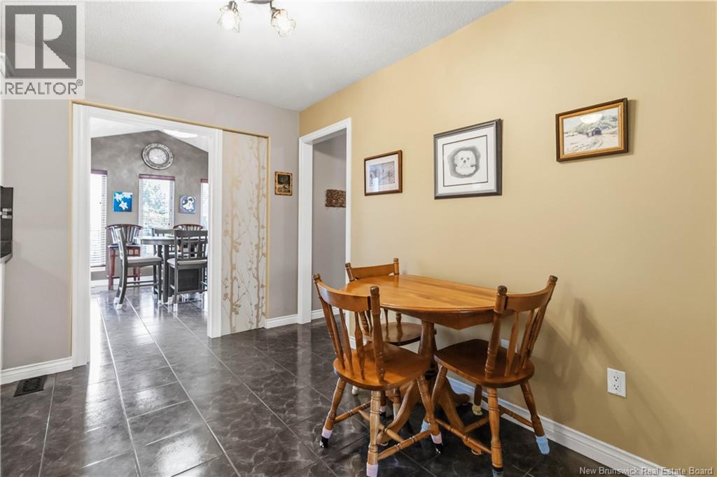 1 Acton Court - 17