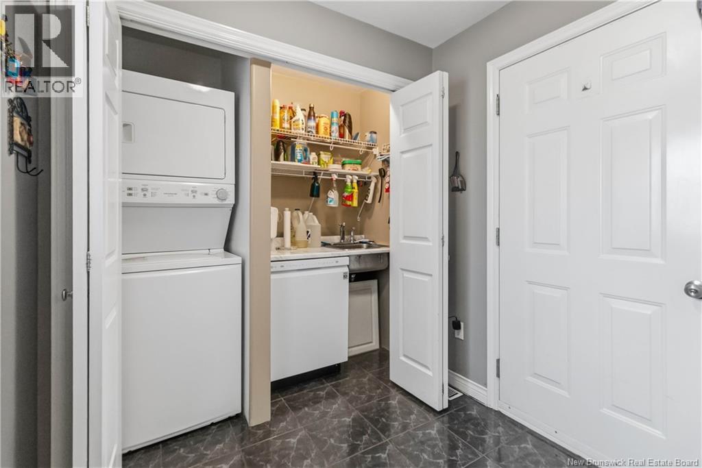 1 Acton Court - Image 32
