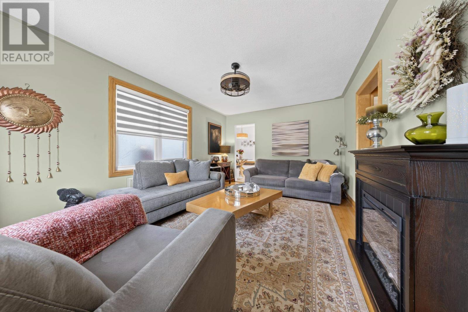 43 Forest AVE - 6
