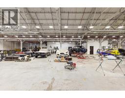890 Walker Road, Windsor, ON N8Y2N5 Photo 12