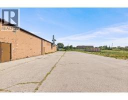 890 Walker Road, Windsor, ON N8Y2N5 Photo 19