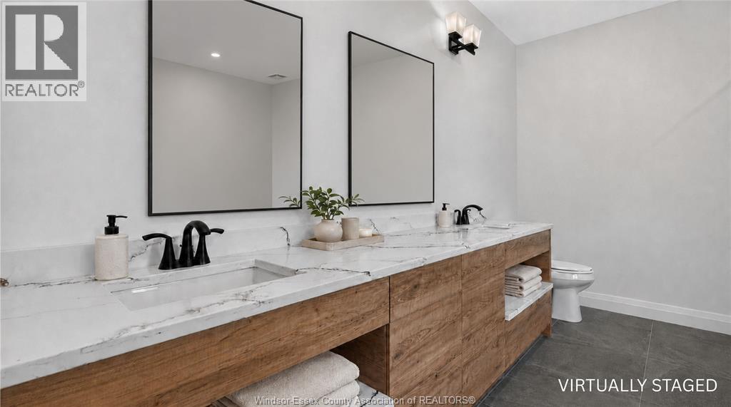 5325 HURON CHURCH LINE - Image 32