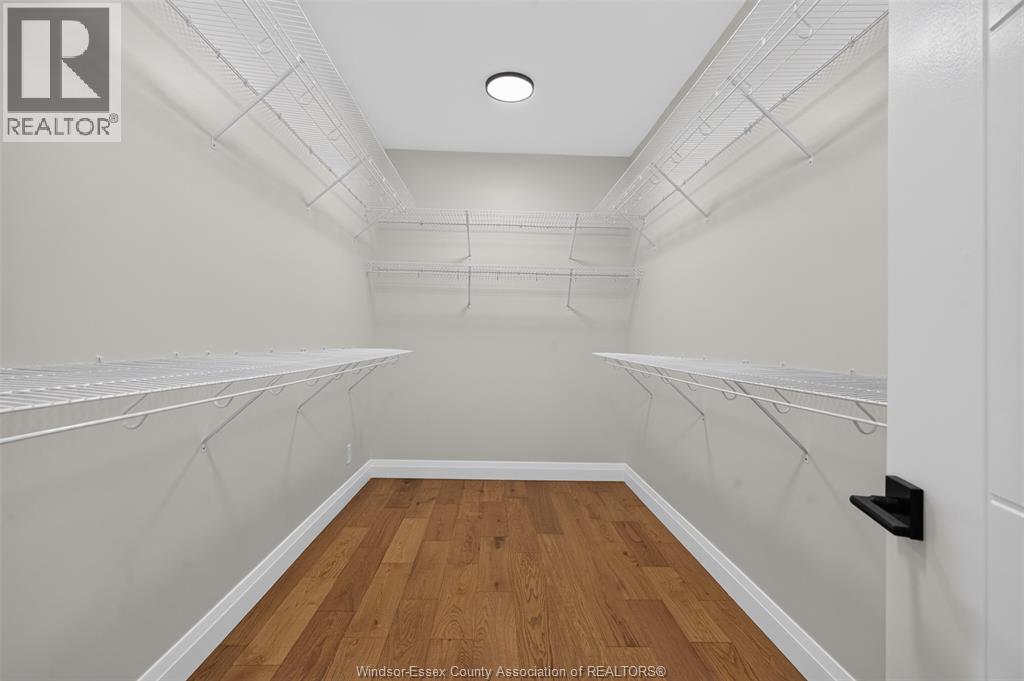 5325 HURON CHURCH LINE - Image 35