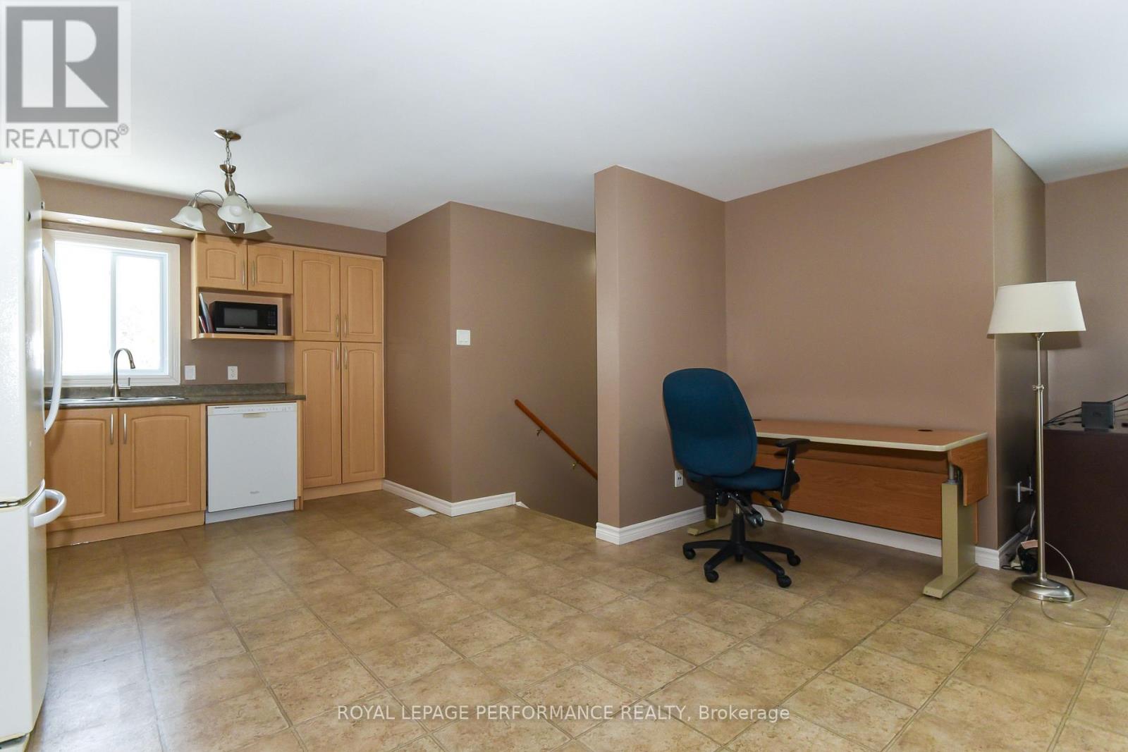 35 CLOVERLOFT COURT - 22