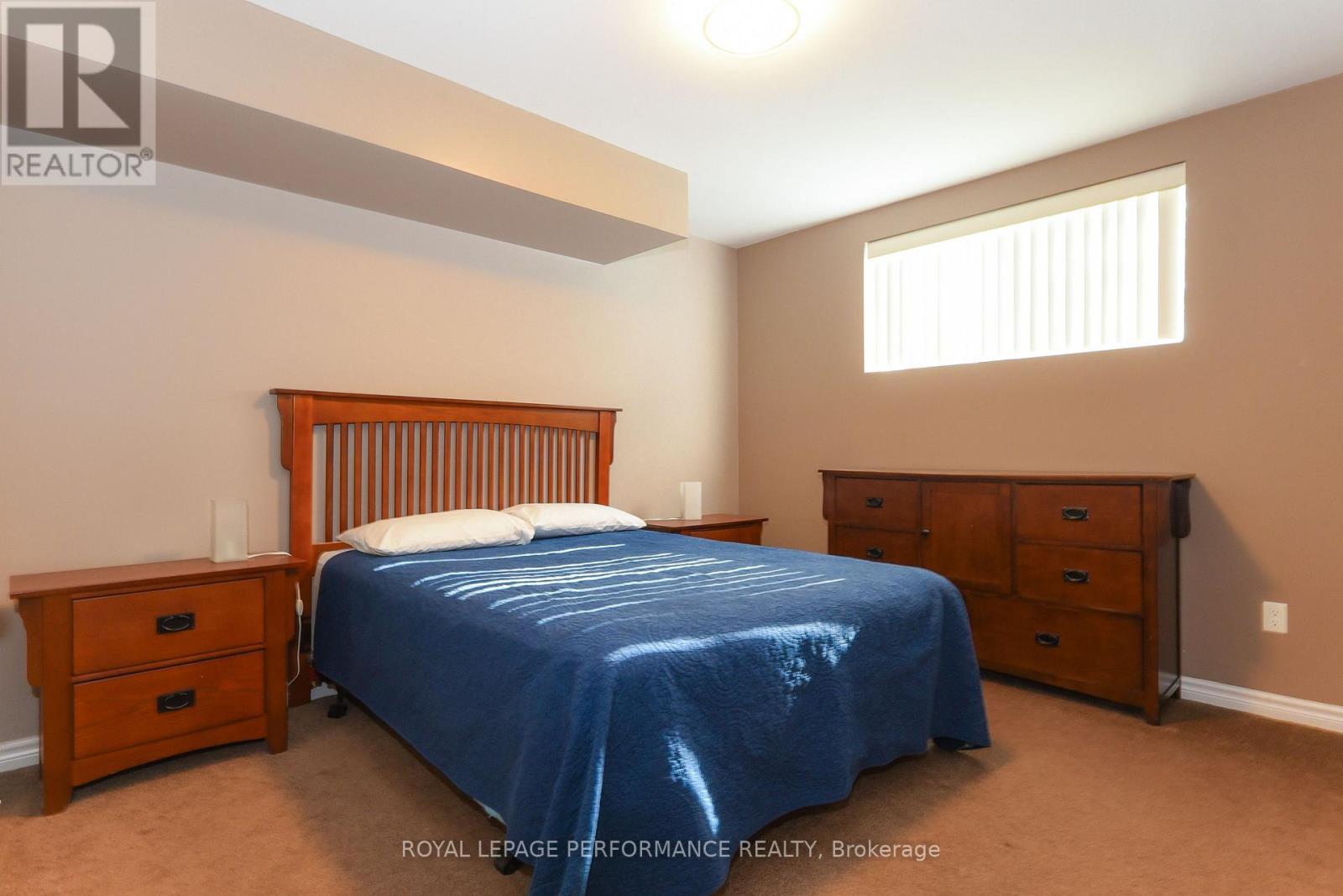 35 CLOVERLOFT COURT - 38