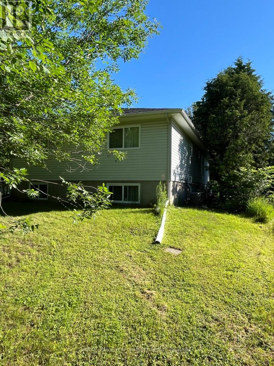 35 CLOVERLOFT COURT - 48