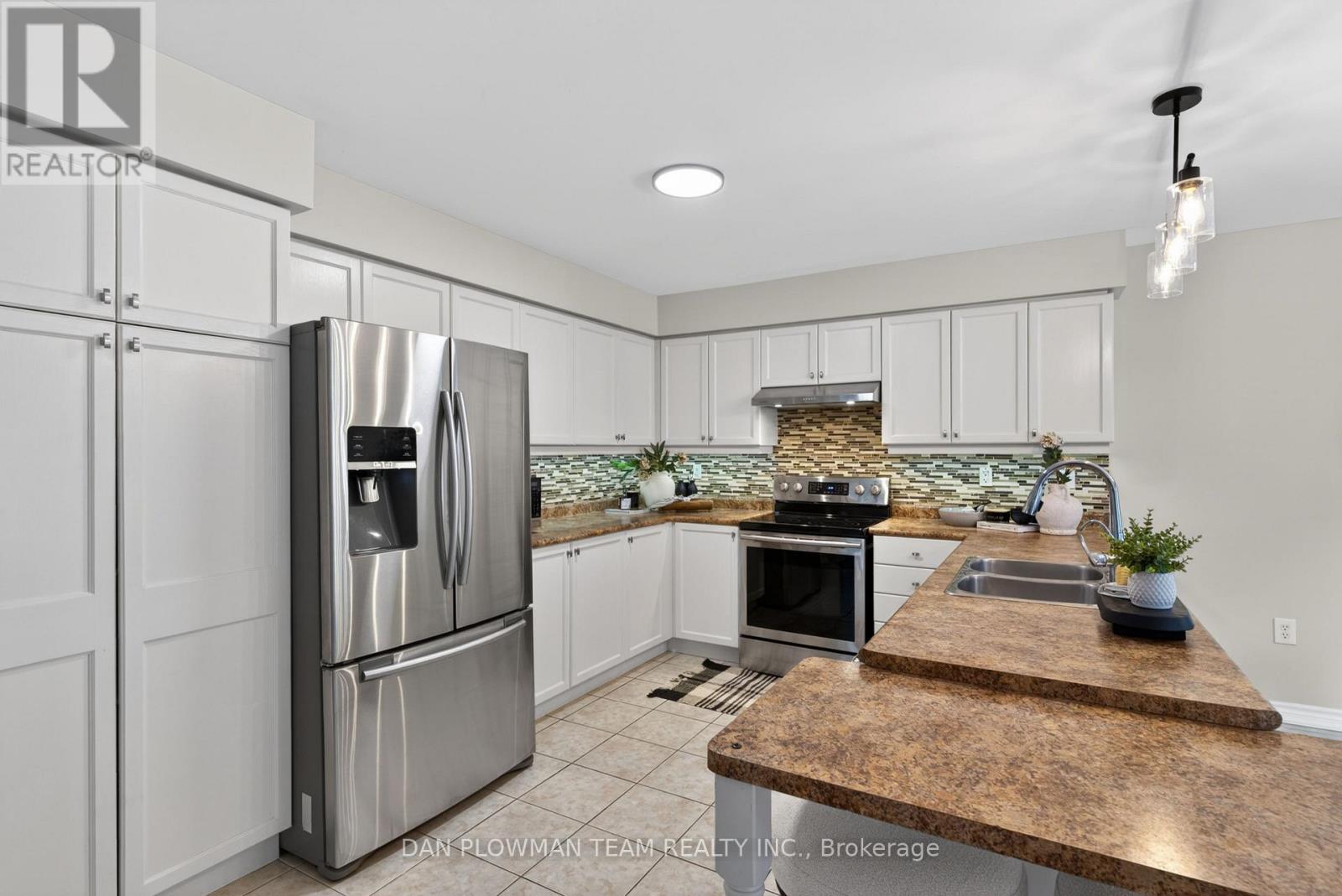 10 SPRINGBANK ROAD - 13