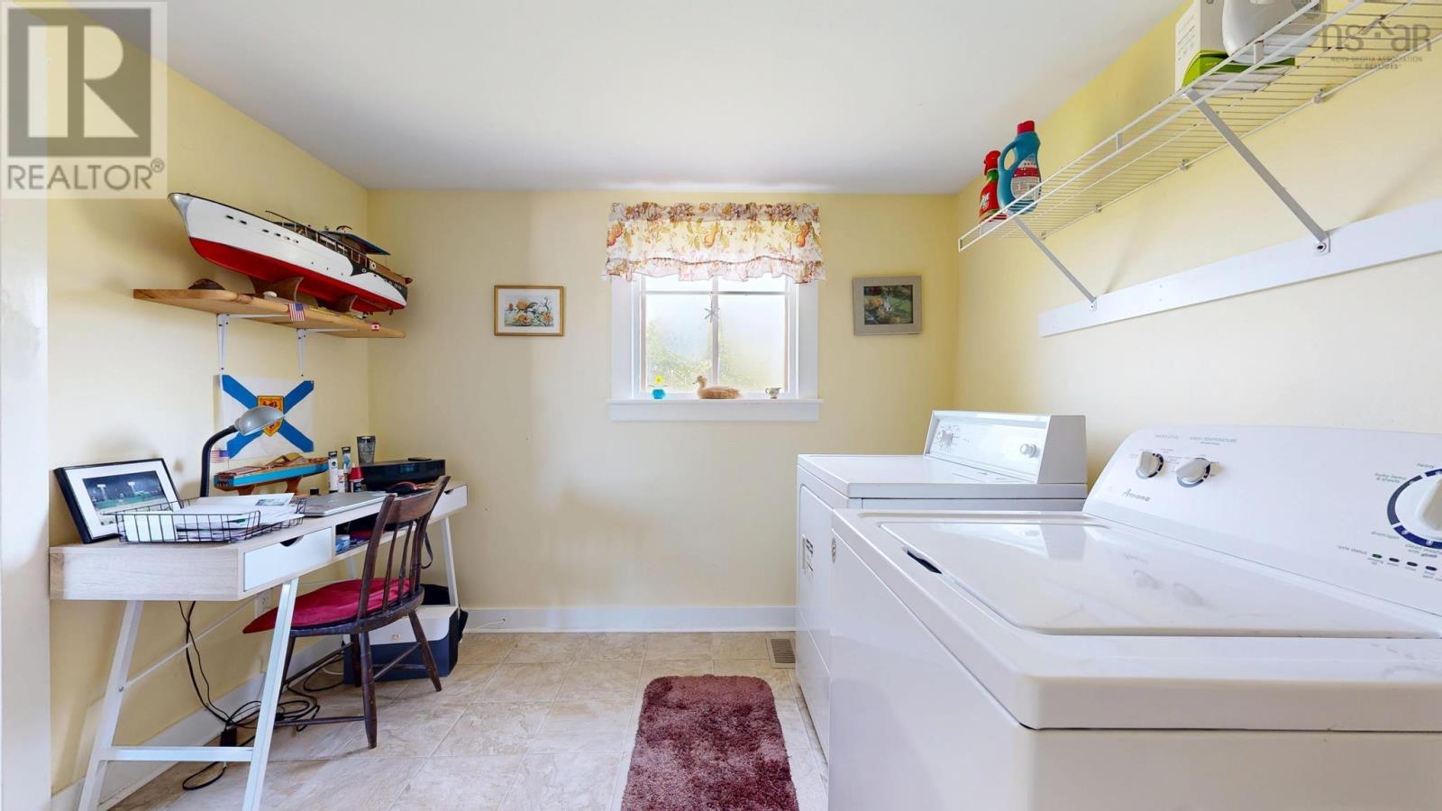 3389 Main Shore Road - 31