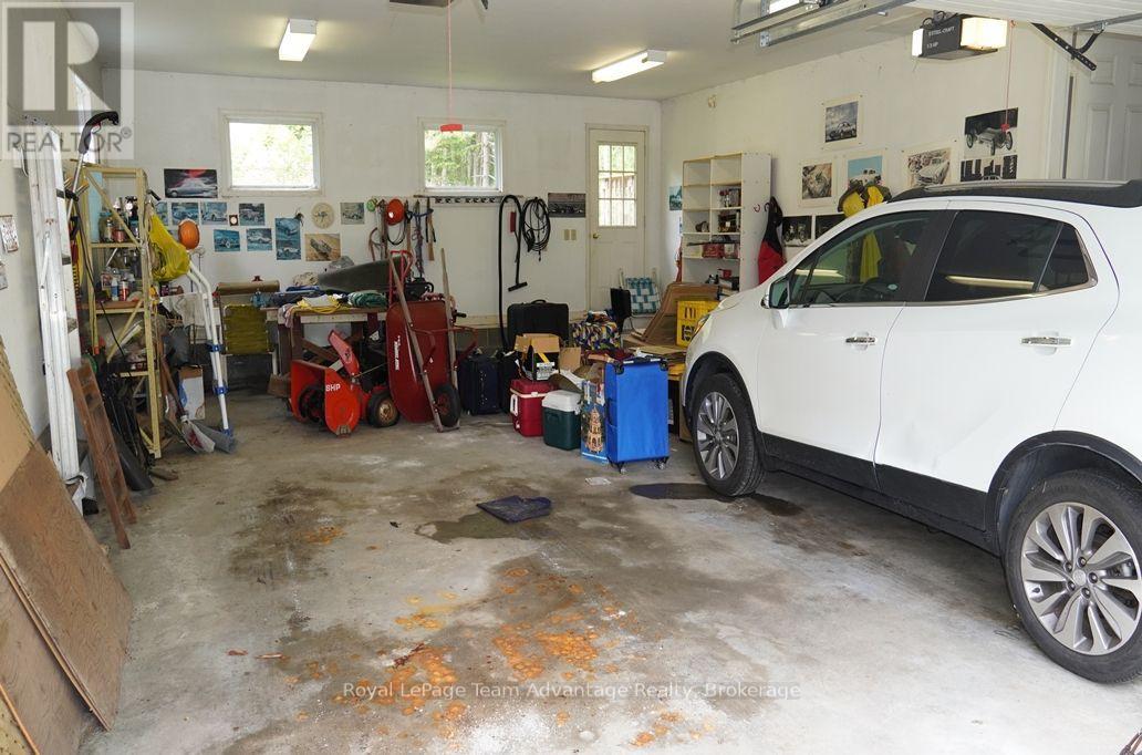 101 & 99 CARLING BAY ROAD E - 31