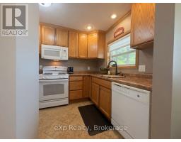 36 Church Street, Kincardine, ON N0G2T0 Photo 9