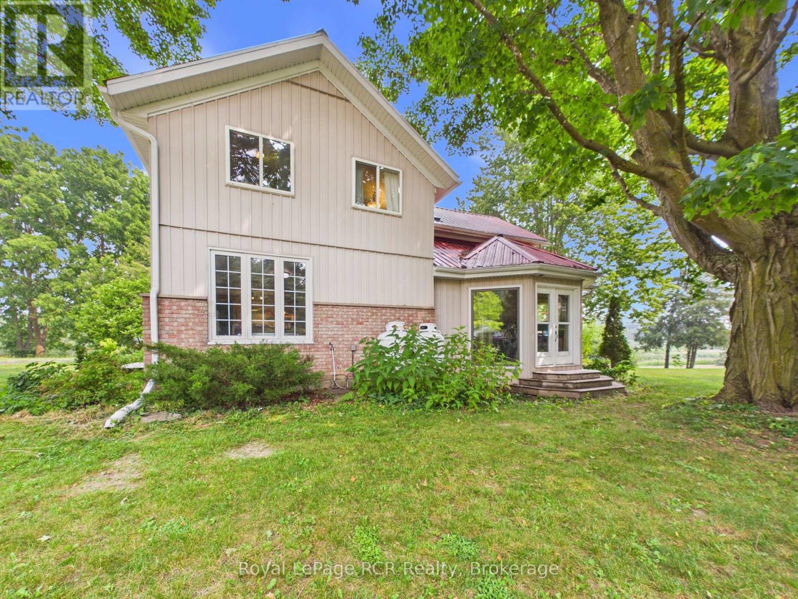 2055 PRINCESS STREET S - 3