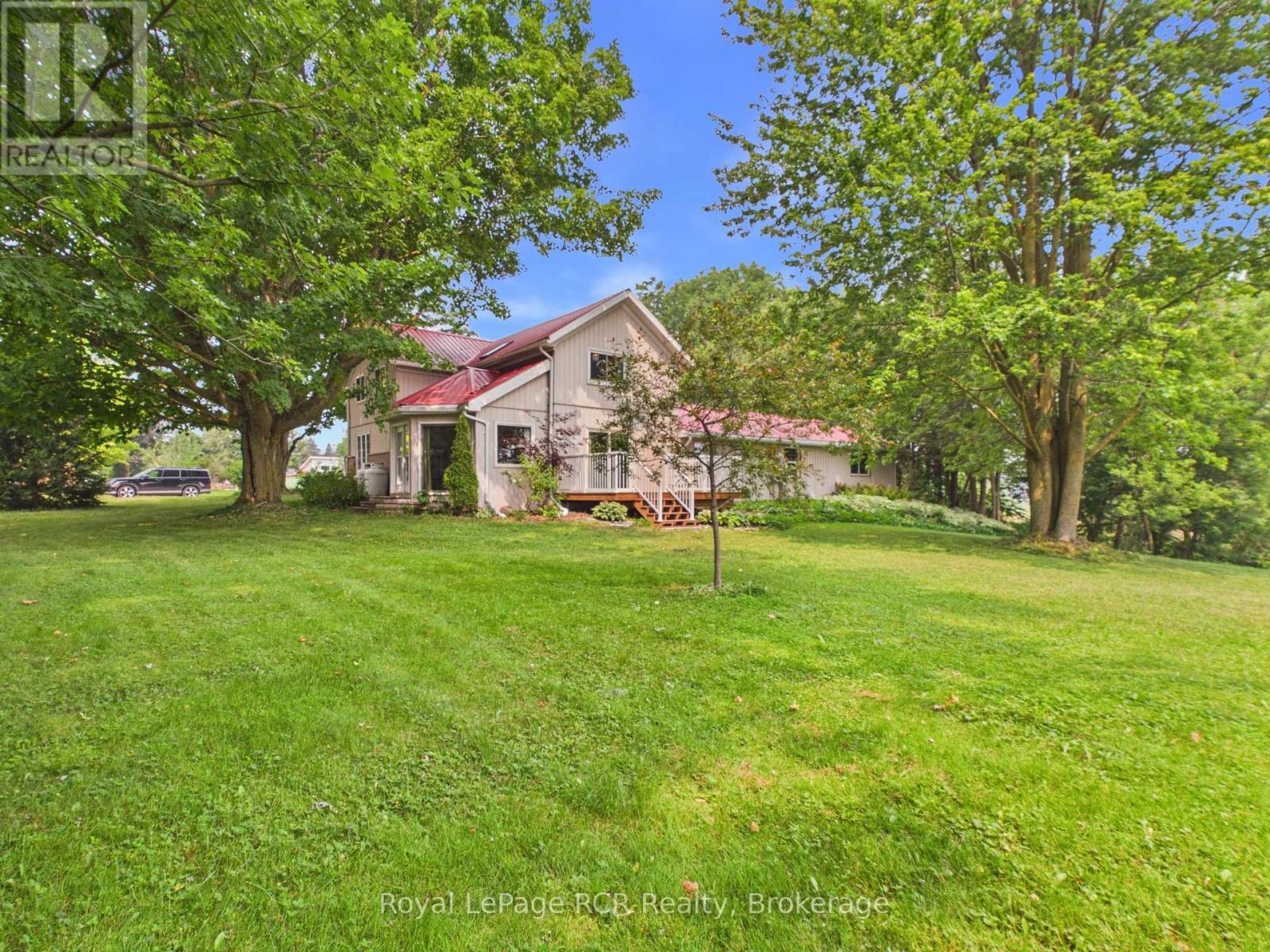 2055 PRINCESS STREET S - 32