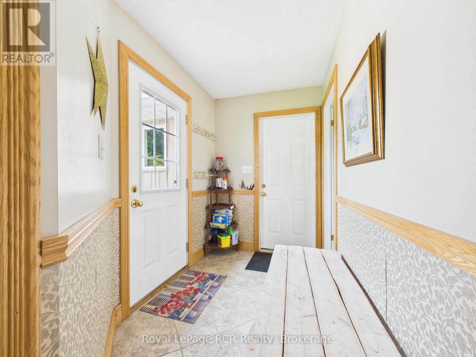 2055 PRINCESS STREET S - 6