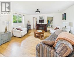 Bedroom 2 - 2055 Princess Street S, Howick, ON N0G1X0 Photo 9
