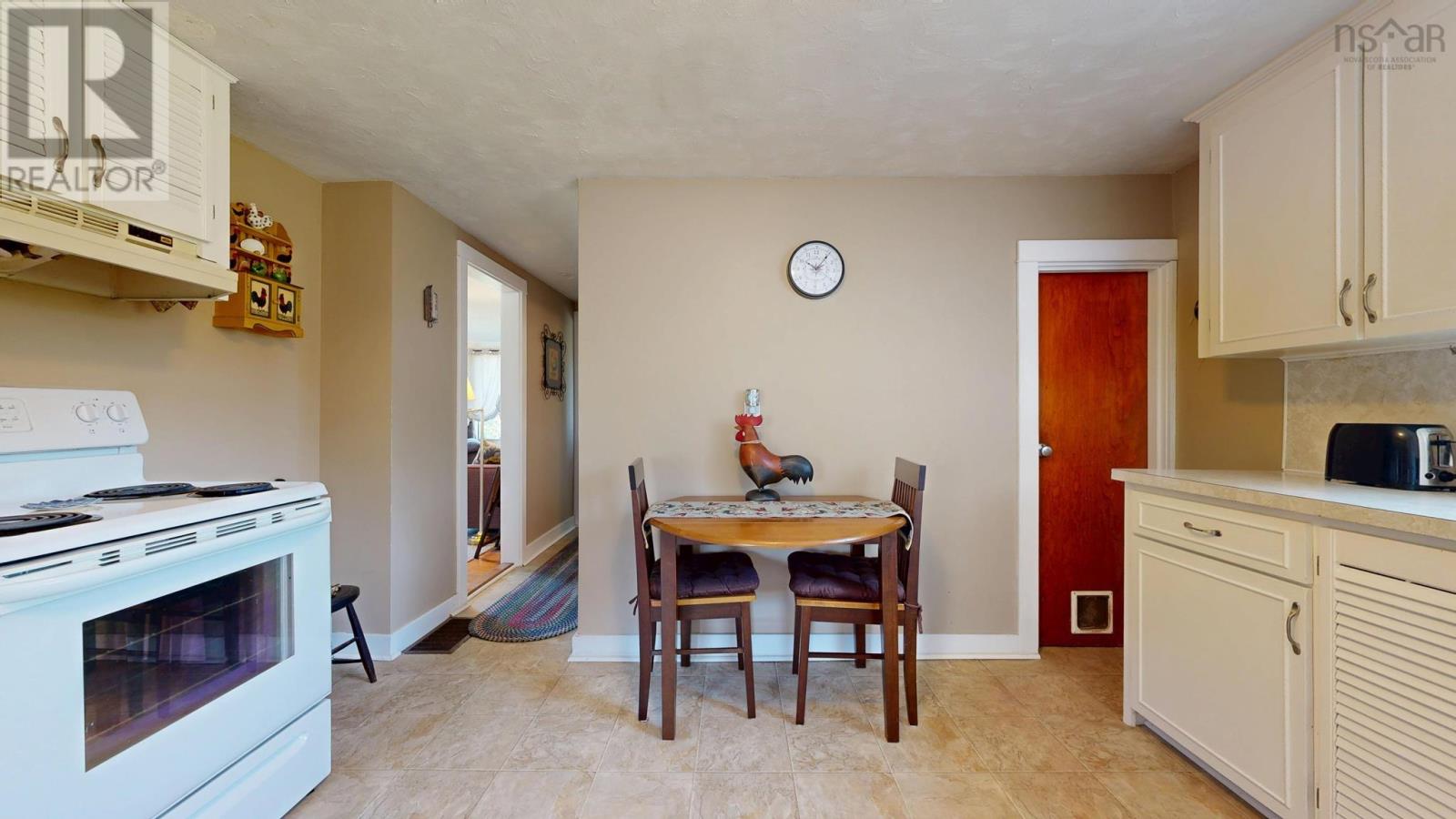 3389 Main Shore Road - 17