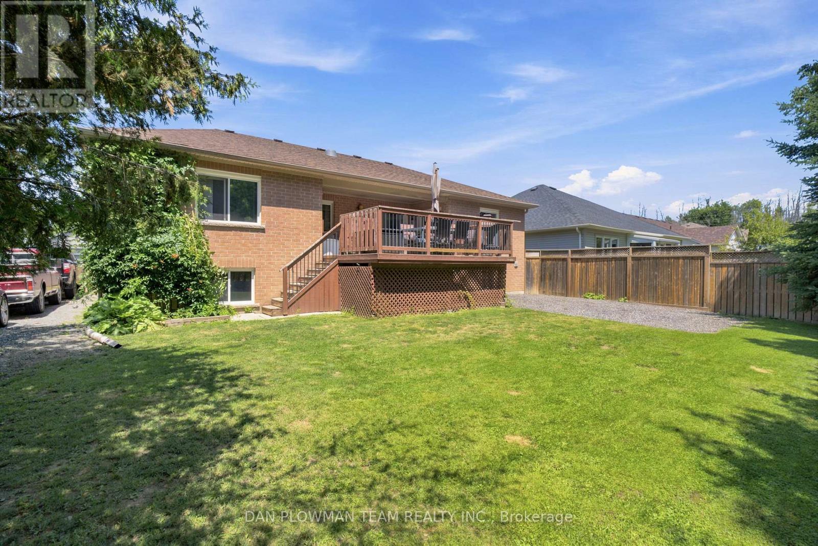 10 SPRINGBANK ROAD - 33
