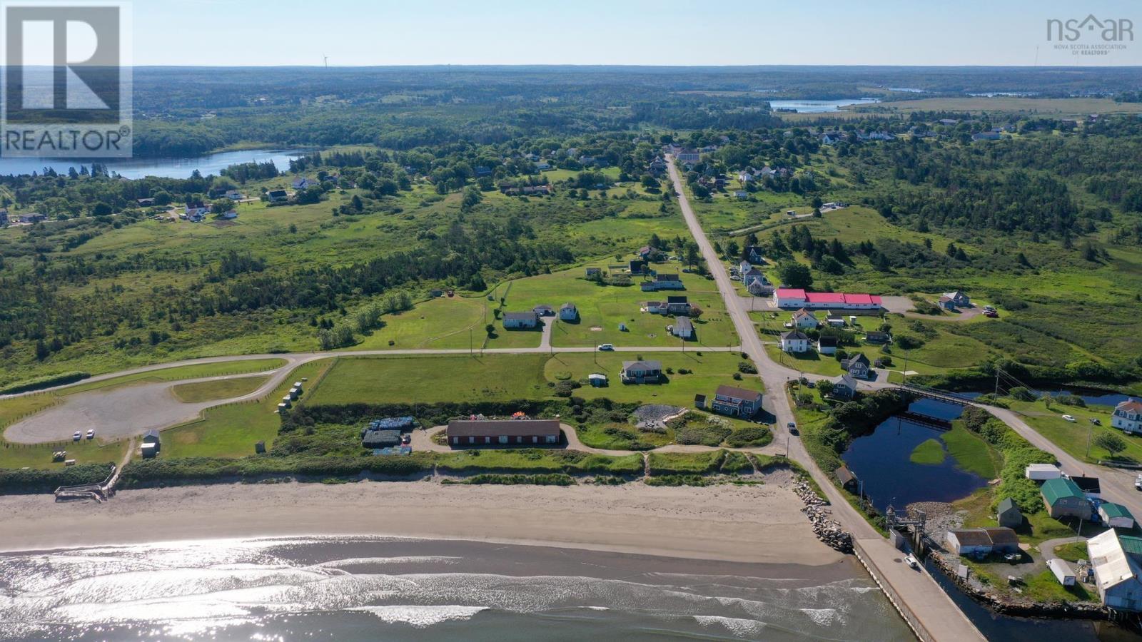 3389 Main Shore Road - 46
