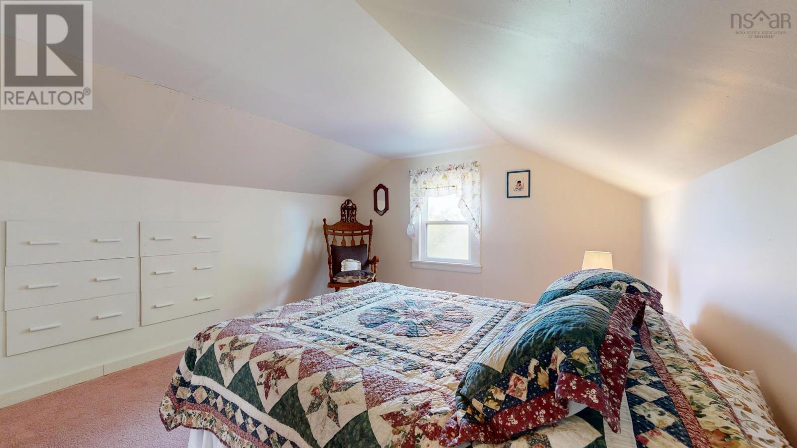 3389 Main Shore Road - 39
