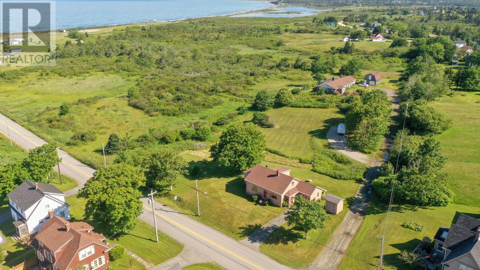 3389 Main Shore Road - 10