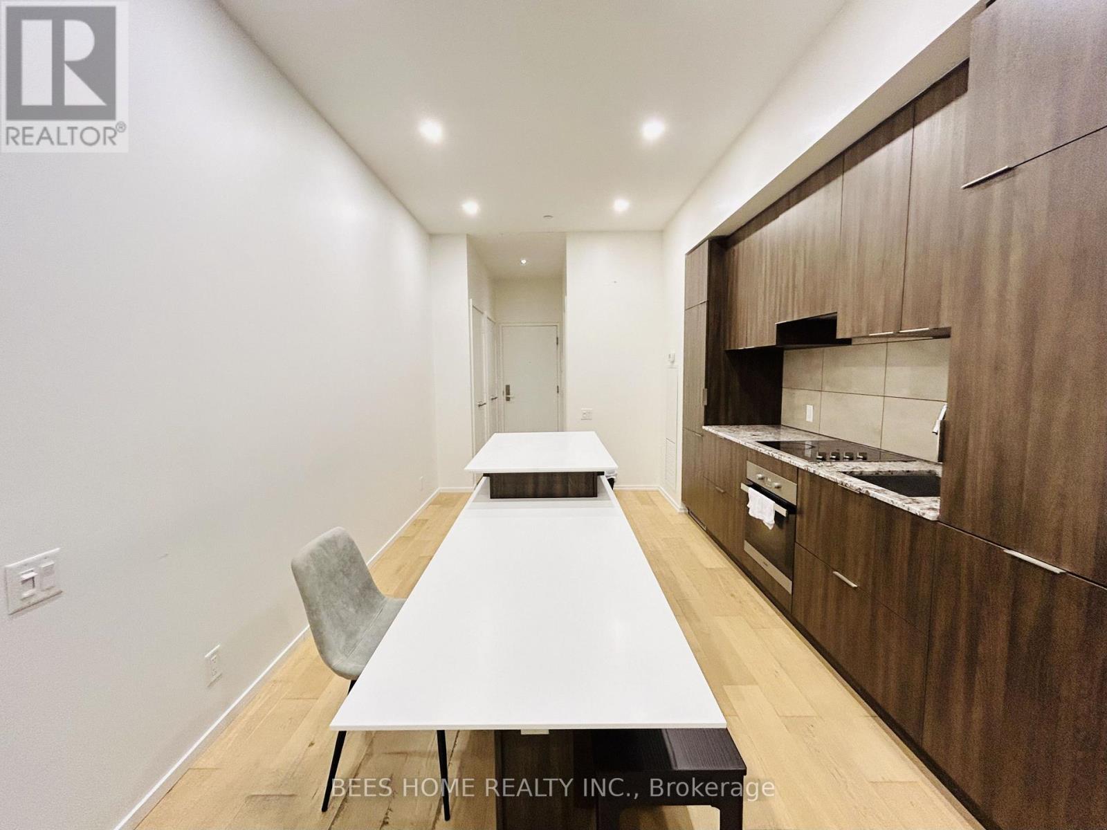#213 5 ST JOSEPH STREET - Image 9