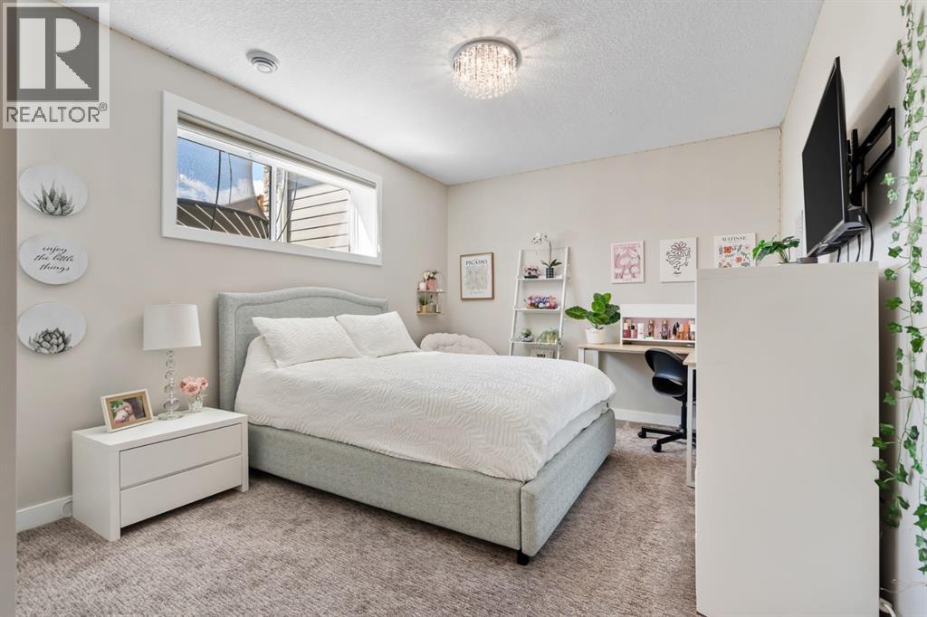 27 Yarrow Gate - 35