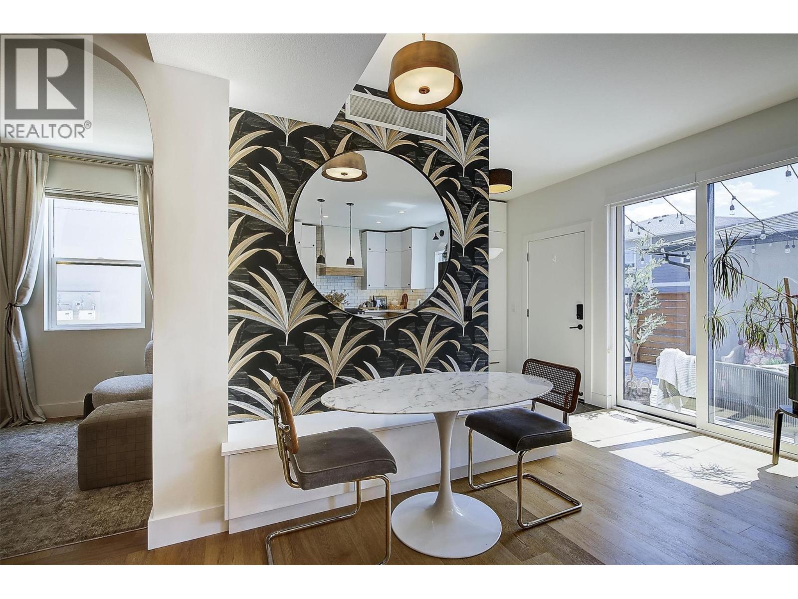 #3 877 Morrison Avenue - 11